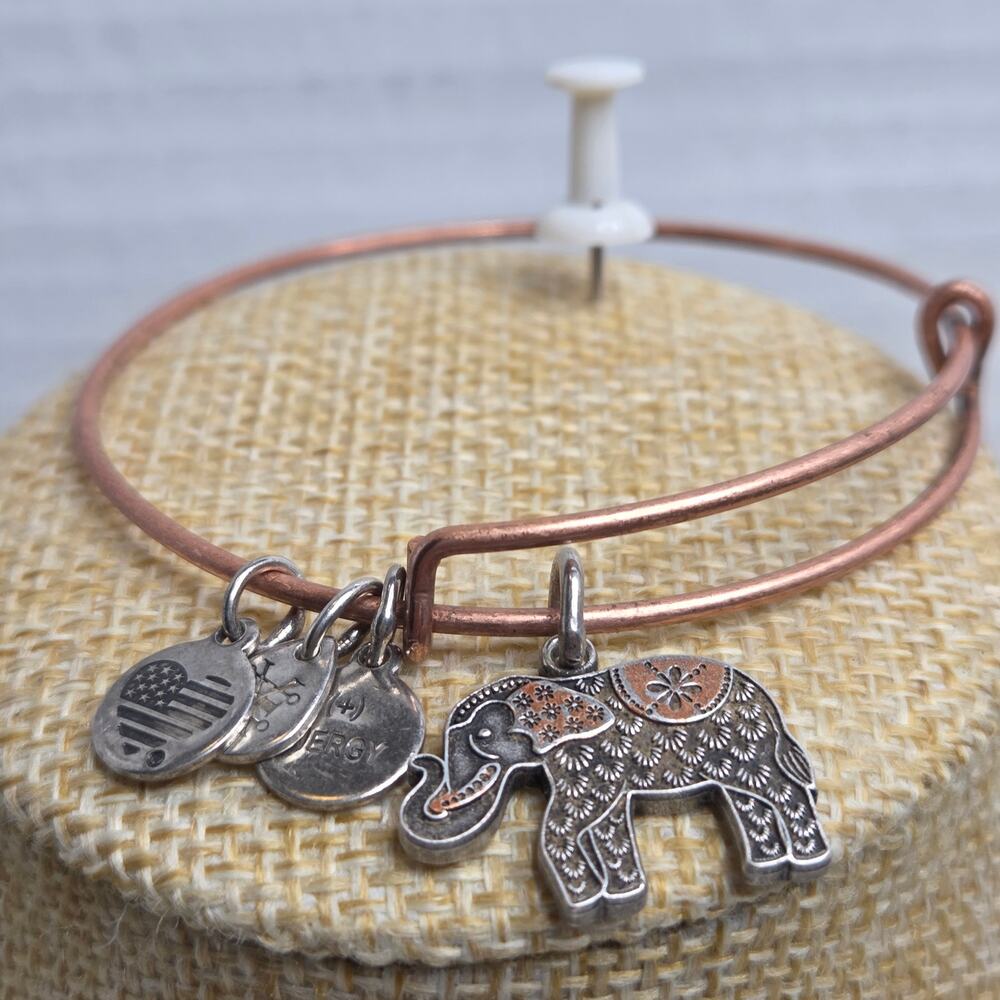 Alex & Ani 2018 Expandable Gold-Tone Elephant Charm Bangle Bracelet Jewelry